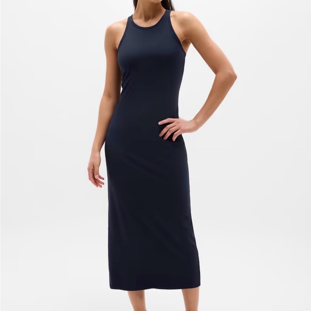 Athleta Ribbed dress in Chocolate Brown size M